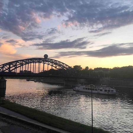 Zachod Slonca Nad Wisla Leilighet Krasków Eksteriør bilde
